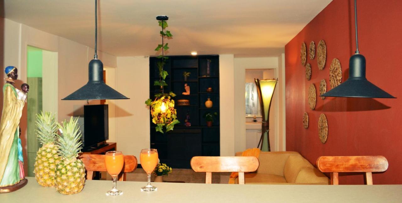 Africa House-Casa Hotel Laureles-La70 Medellín Exteriör bild